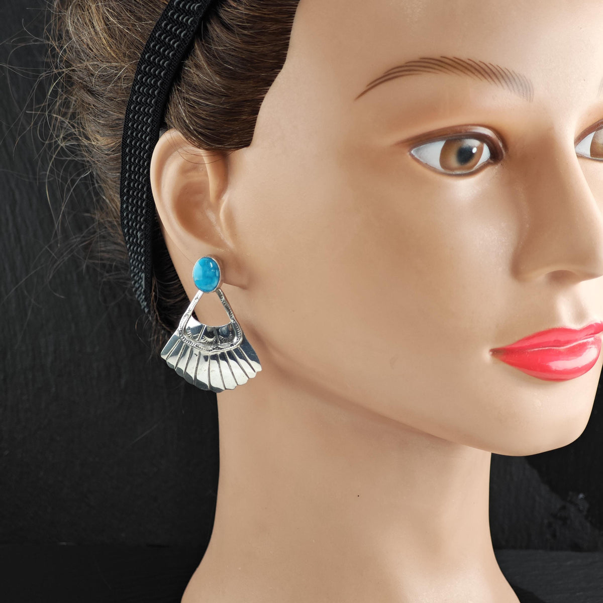 Running Bear Turquoise Fan Sterling Silver Dangle Stud Earrings ER3213