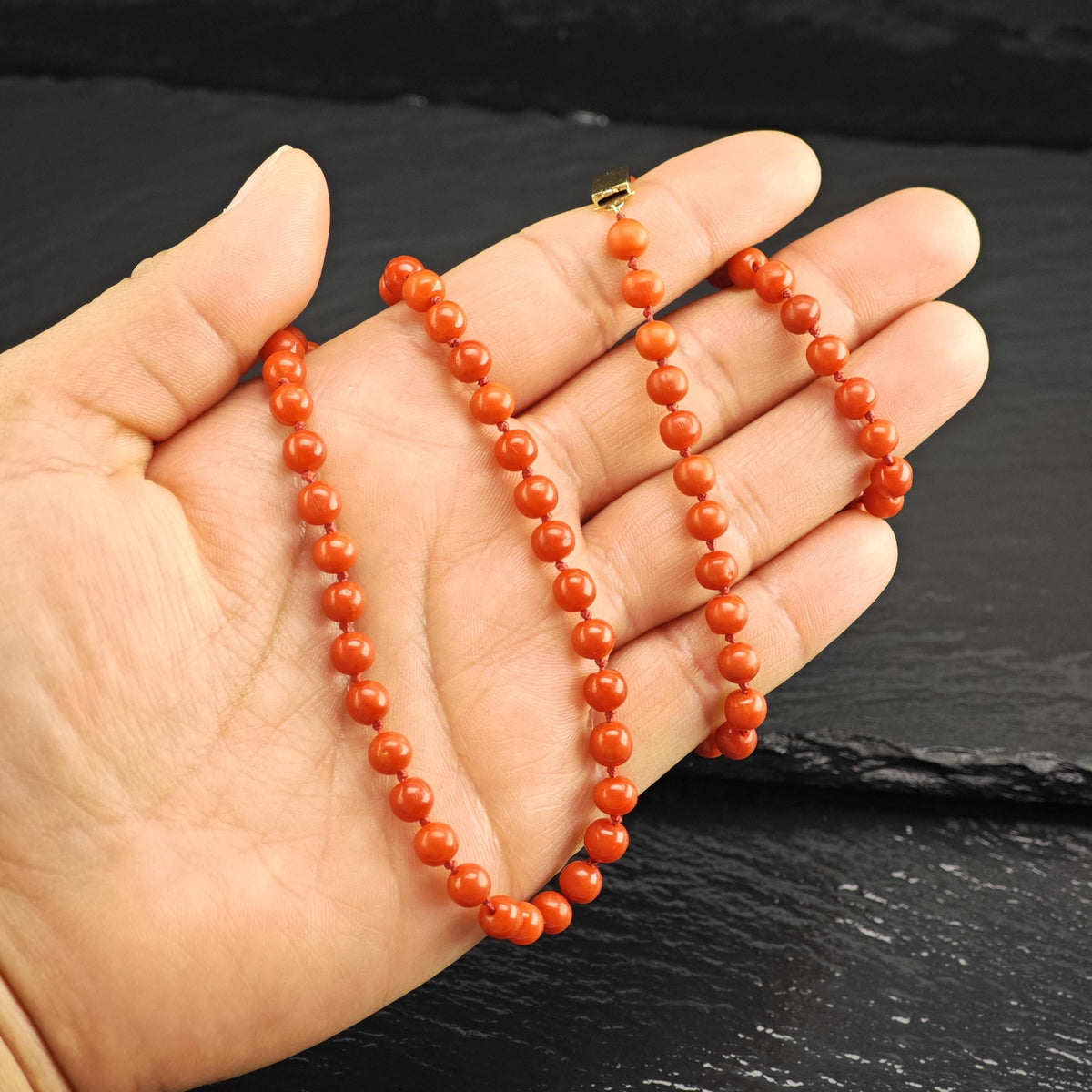 Coral Beads 14K Gold Clasp Beaded Necklace N2775