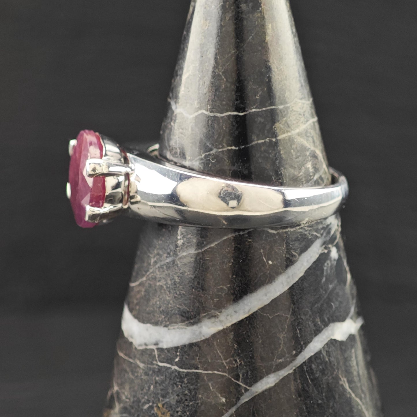 4ct Glass Filled Ruby Ring Sterling Silver Size 8 R6230