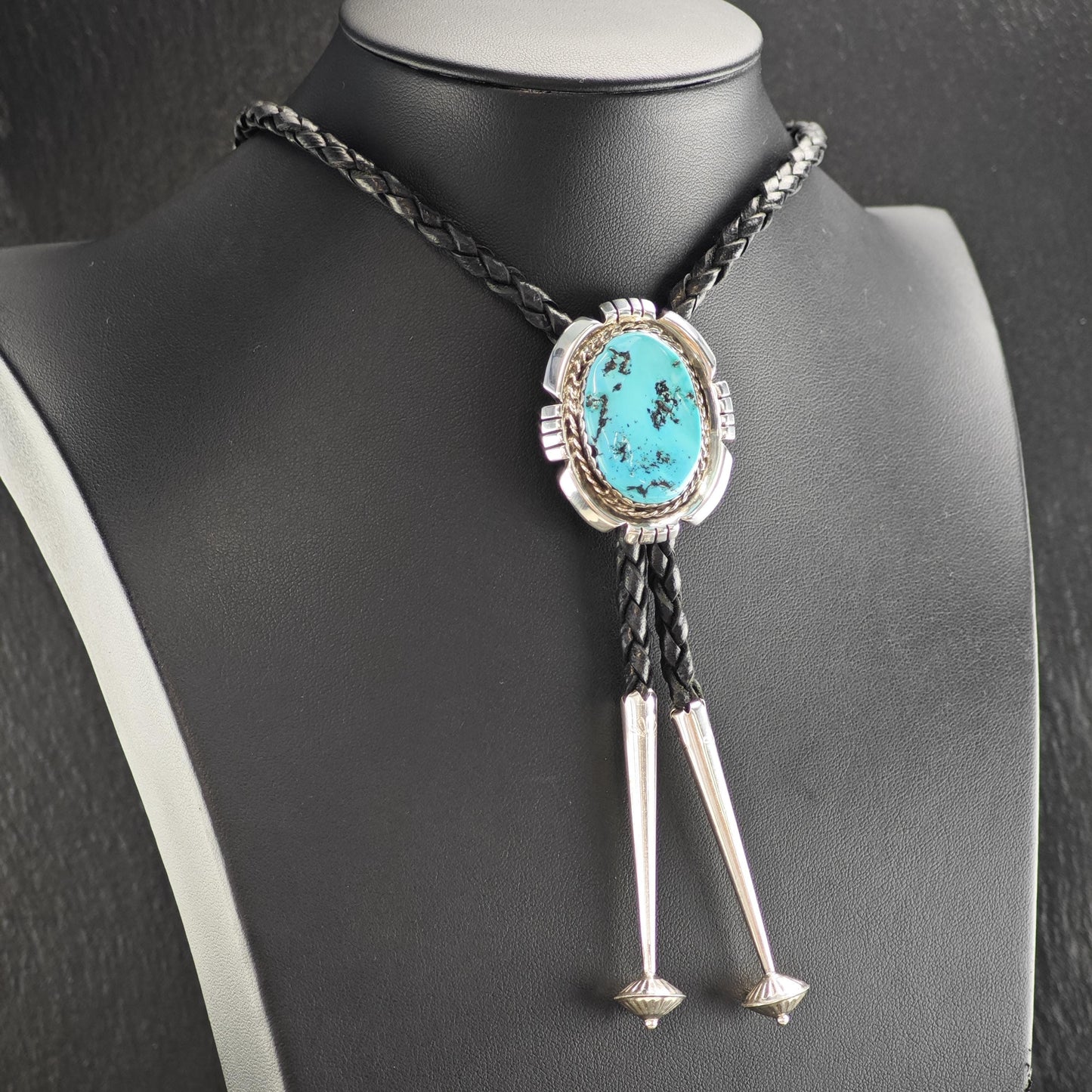 Vintage Native American Sterling Silver Sleeping Beauty Turquoise Bolo Tie Necklace N2745