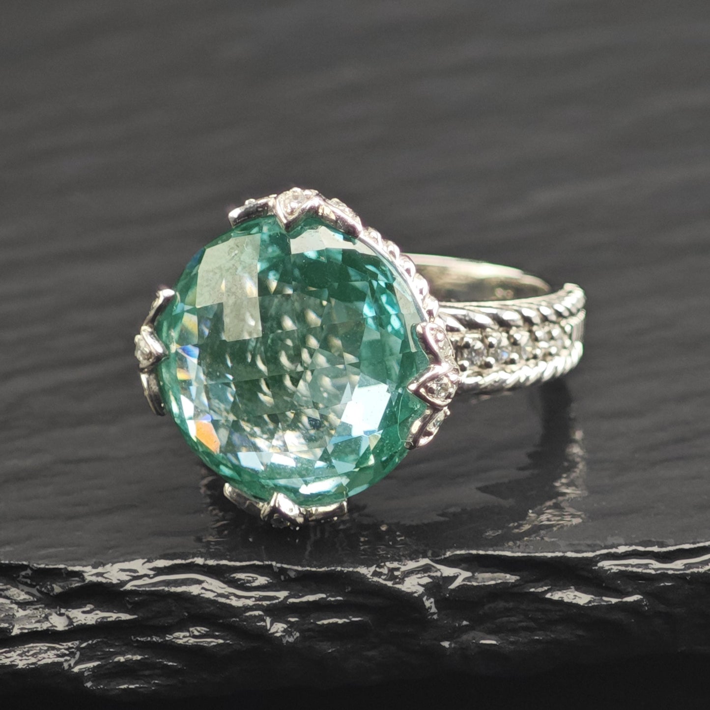 Judith Ripka Green Quartz Doublet Sterling Silver Ring Sz 7 R6682