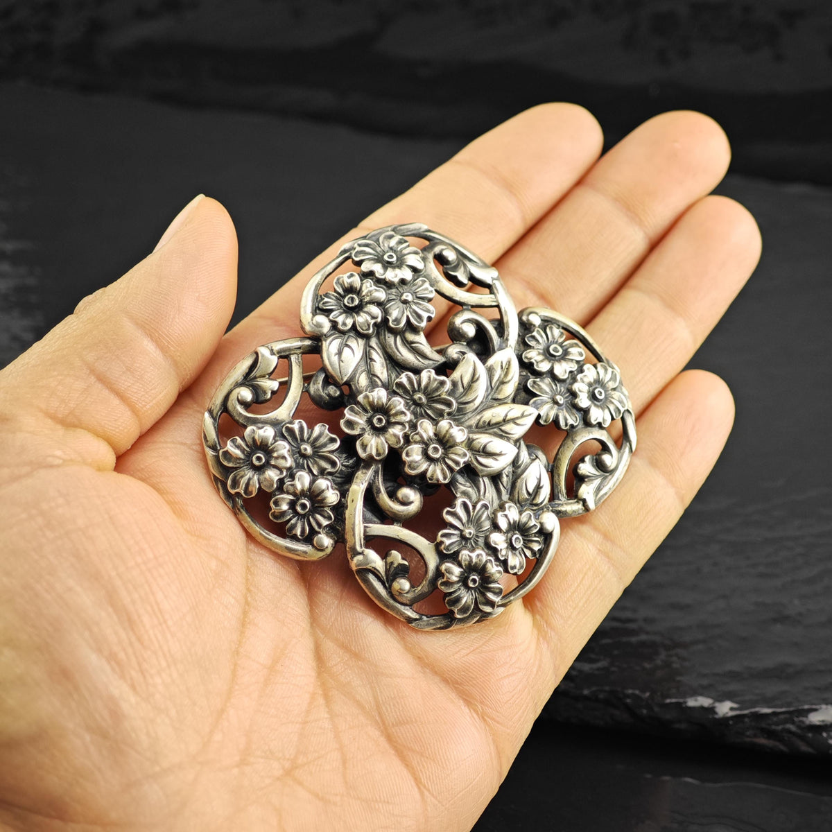 Norseland Floral Sterling Silver Brooch B2250