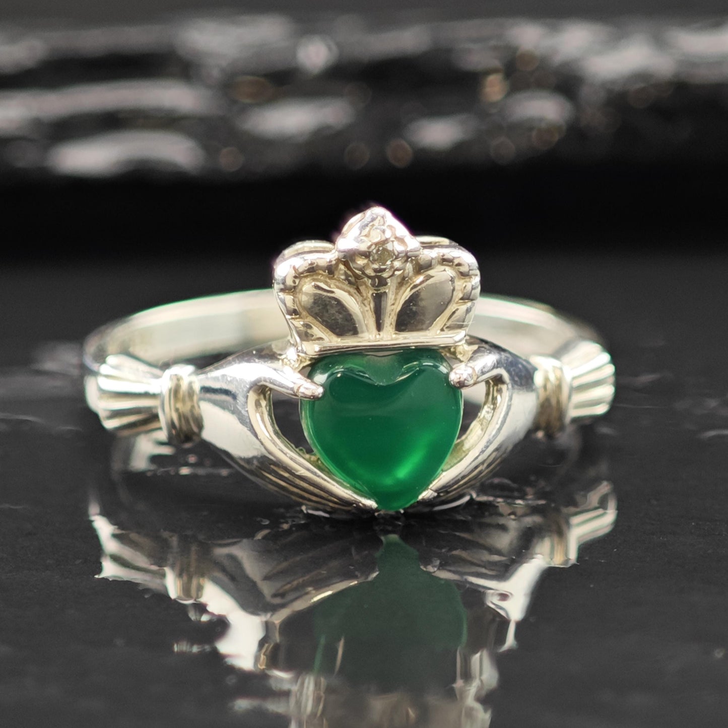 Claddagh Green Chrysoprase Ring Sterling Silver Sz 7 3/4 R6247