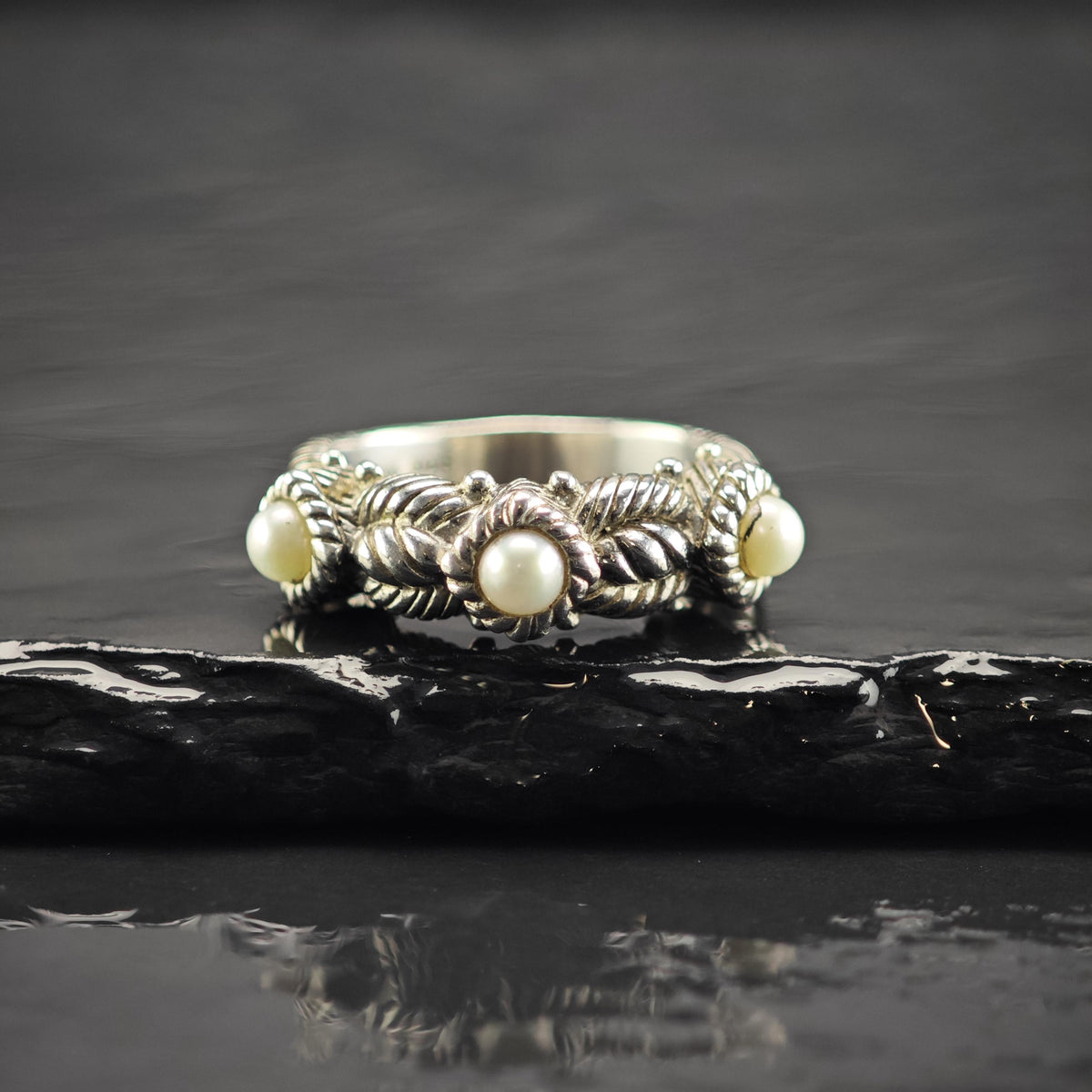 Vintage Judith Ripka Pearl Band Sterling Silver Ring Sz 6 R6817