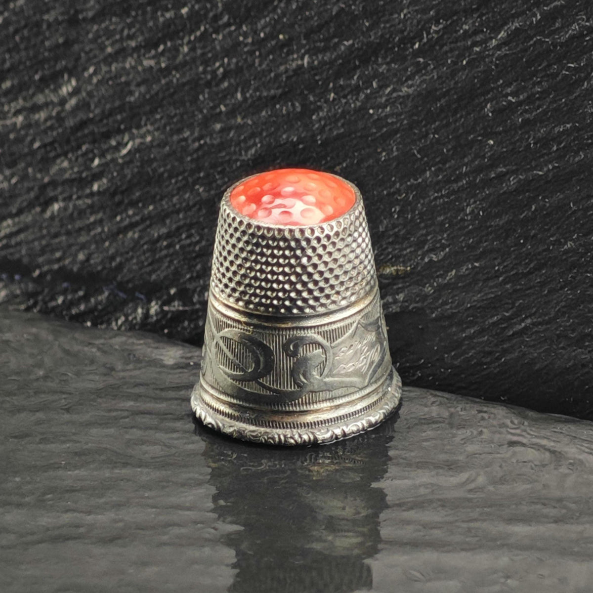 Antique Red Gemstone Thimble 830 Heavy Patina Sterling Silver MISC0422