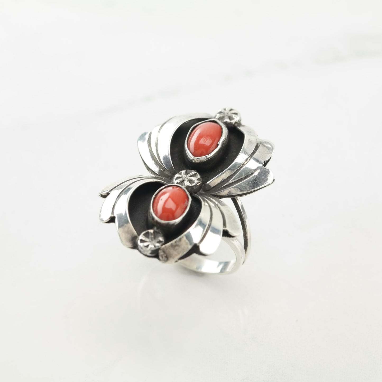 Native American Red Coral Shadow Box, Floral Sterling Silver Ring Size 4 3/4