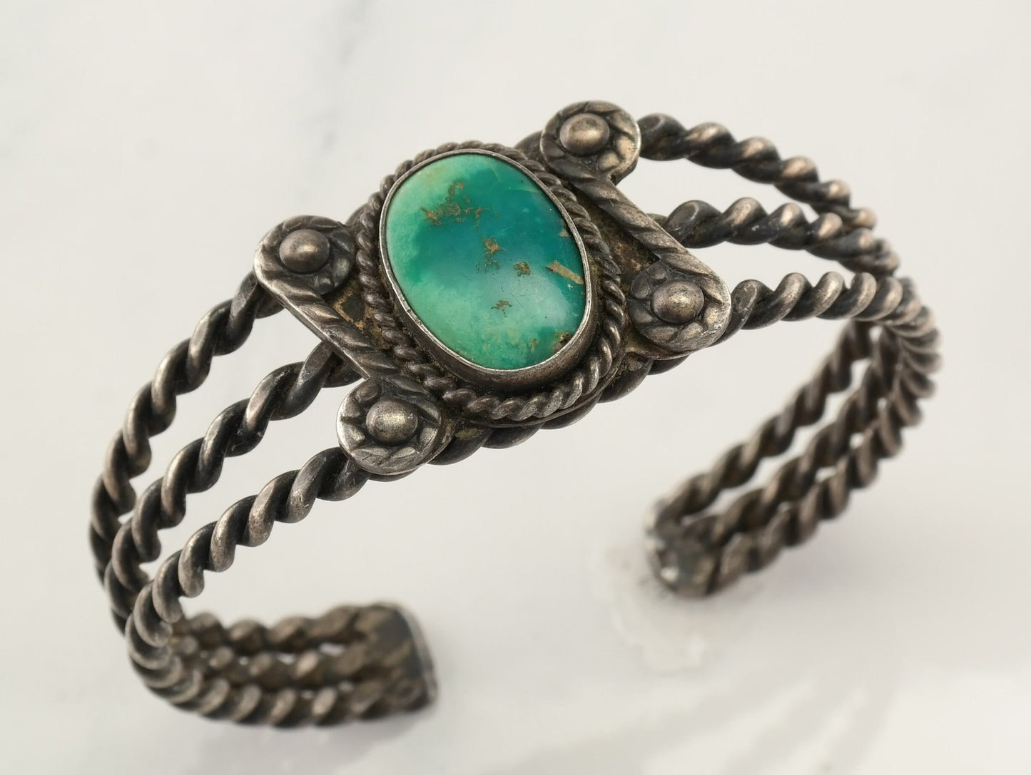 Native American Sterling Silver Cuff Bracelet Greenish Braided Rope Turquoise