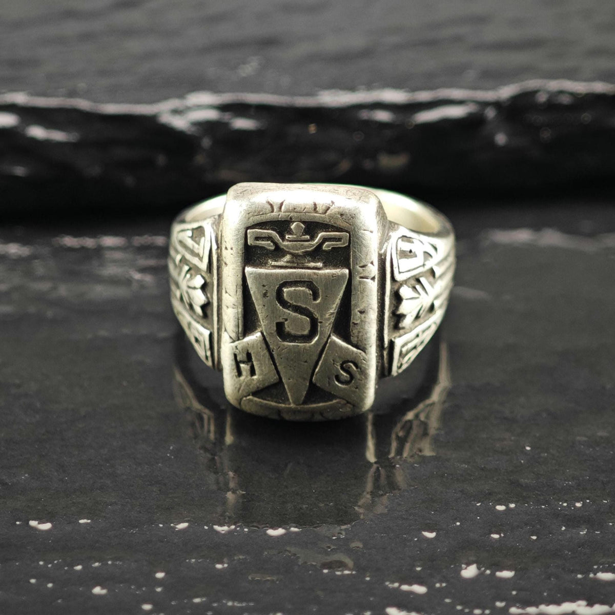 Vintage 1944 HSS Class Ring Sterling Silver Sz 4 1/2 R6823