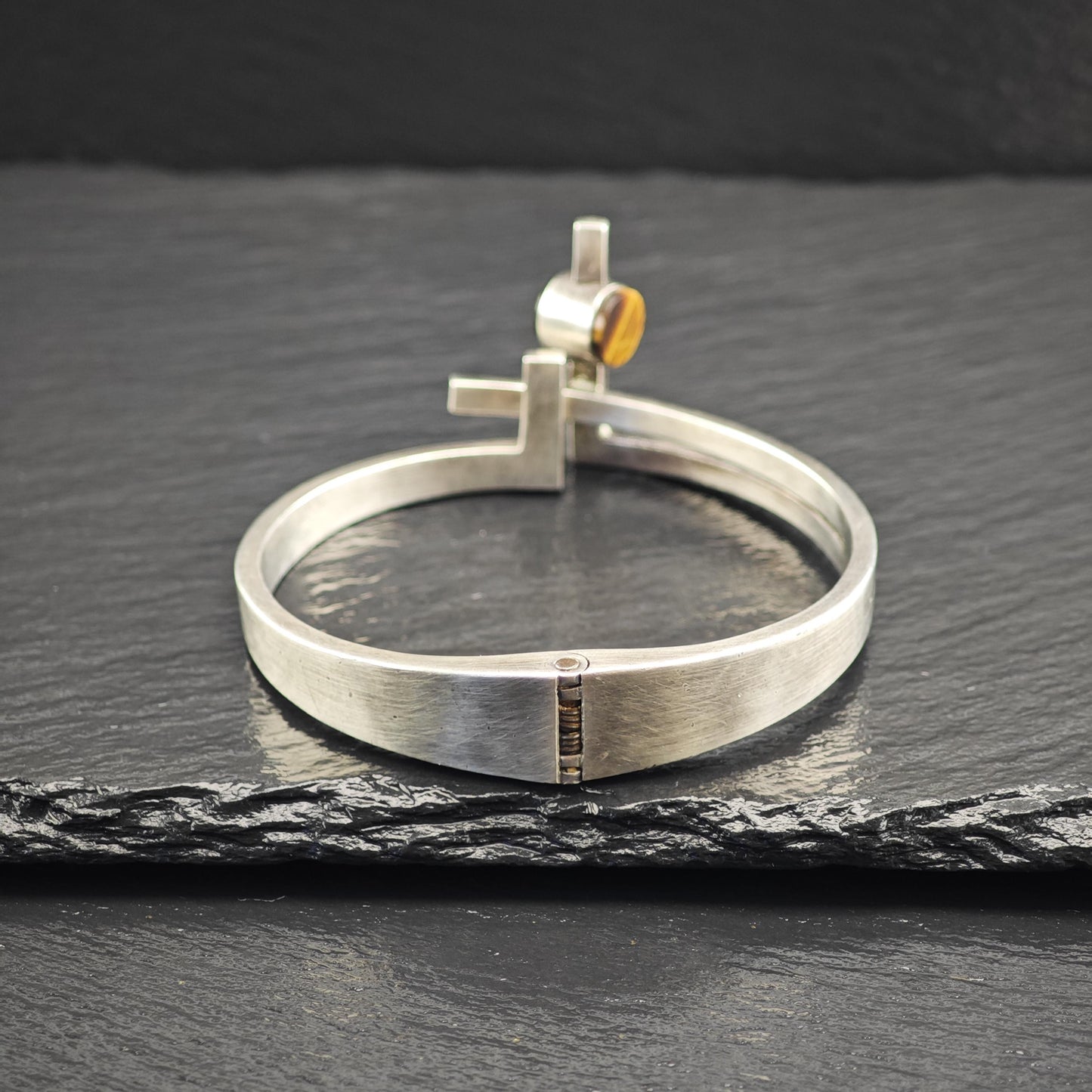 Sigi Taxco Sterling Silver Bangle Bracelet, Abstract Revolving Stone