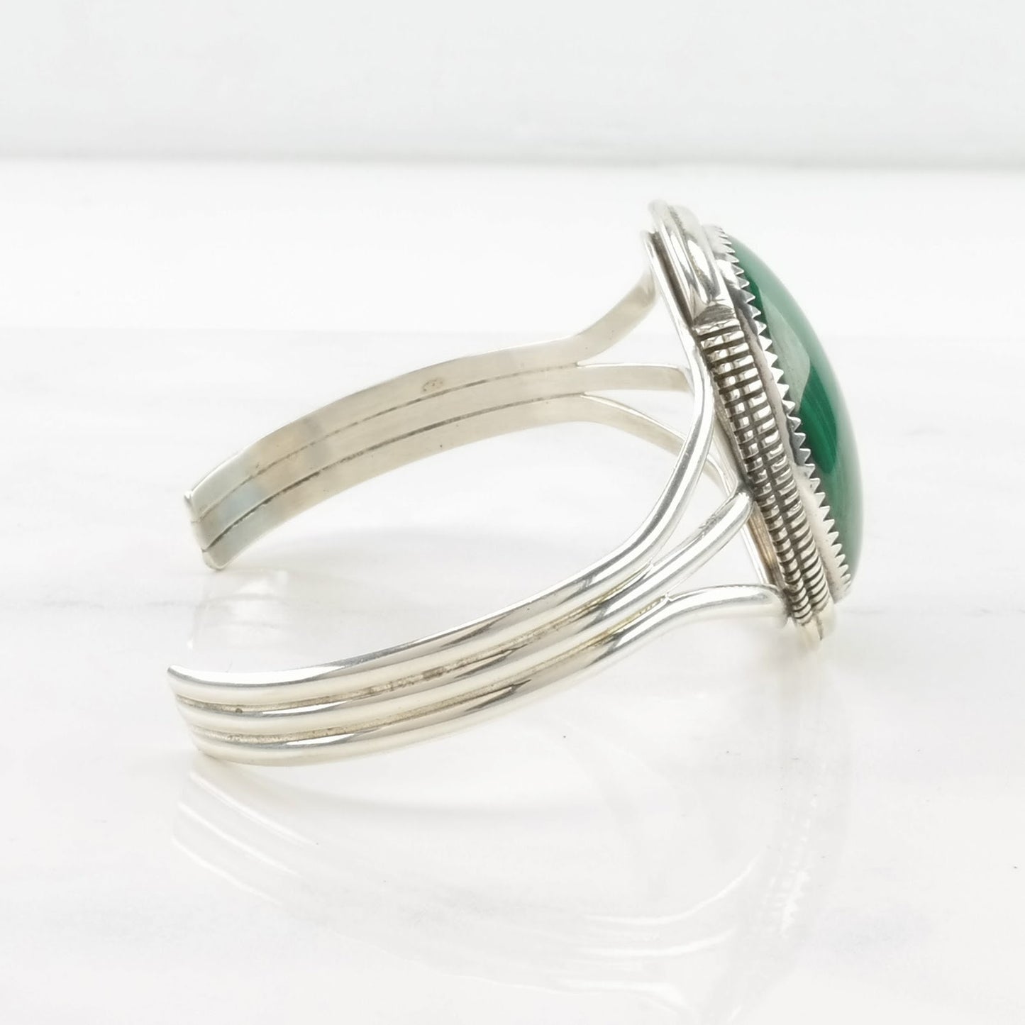 Native American Sterling Silver Cuff Bracelet Green Malachite