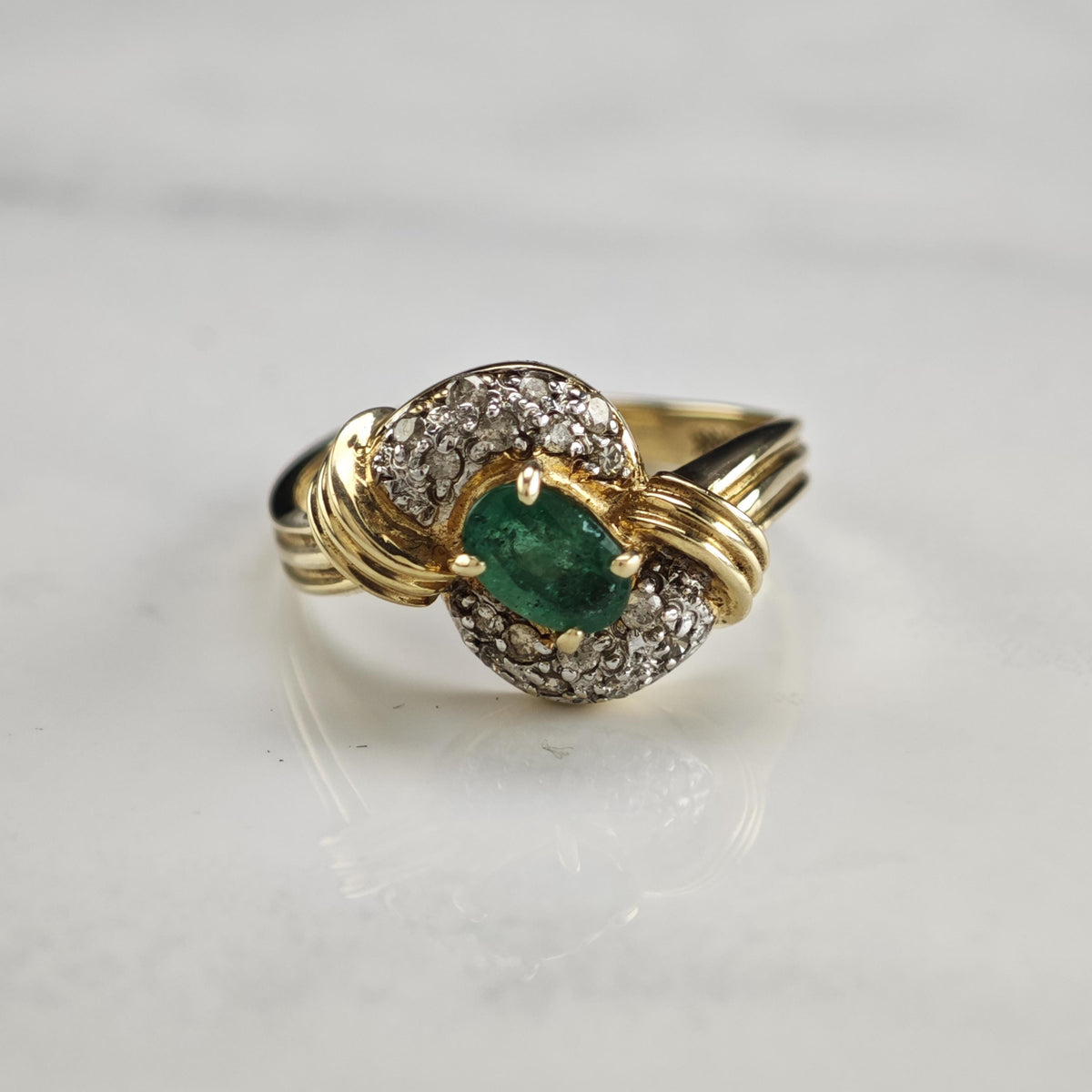 Emerald Diamond Cluster 14K Gold Ring Sz 6 1/4 R6790
