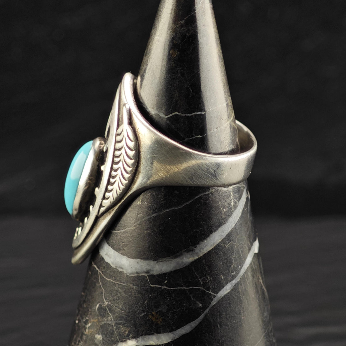 Vintage Ben Nighthorse Turquoise Feather Detail Sterling Silver Ring Sz 8 R6882
