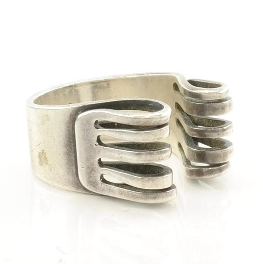 Vintage Norway Silver Ring Abstract Gap Sterling Size 9 1/2