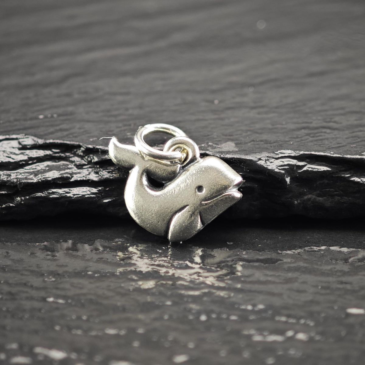 Vintage James Avery Sterling Silver Whale Charm P3178