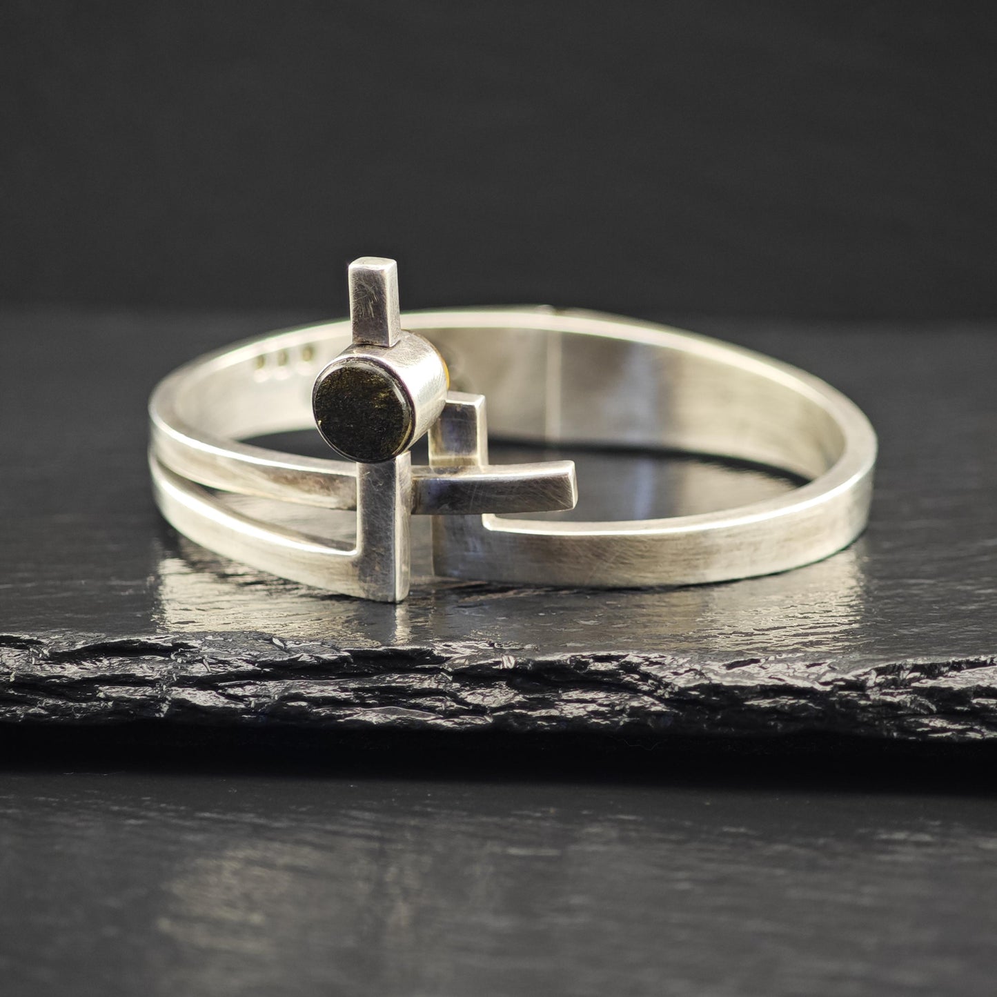 Sigi Taxco Sterling Silver Bangle Bracelet, Abstract Revolving Stone