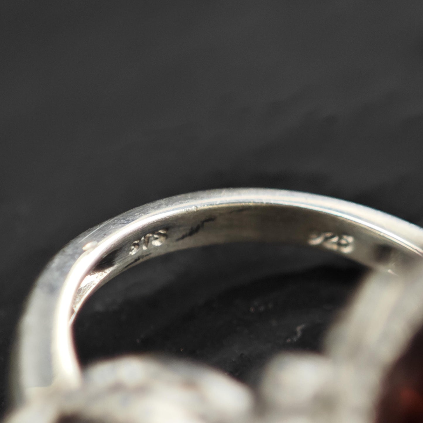 Teardrop Garnet Cluster Sterling Silver Ring Sz 7 R6567