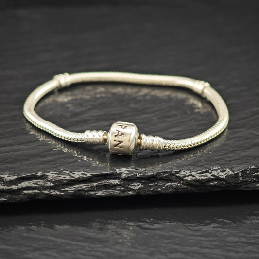 Vintage Pandora Bracelet Sterling Silver 9" BR3034
