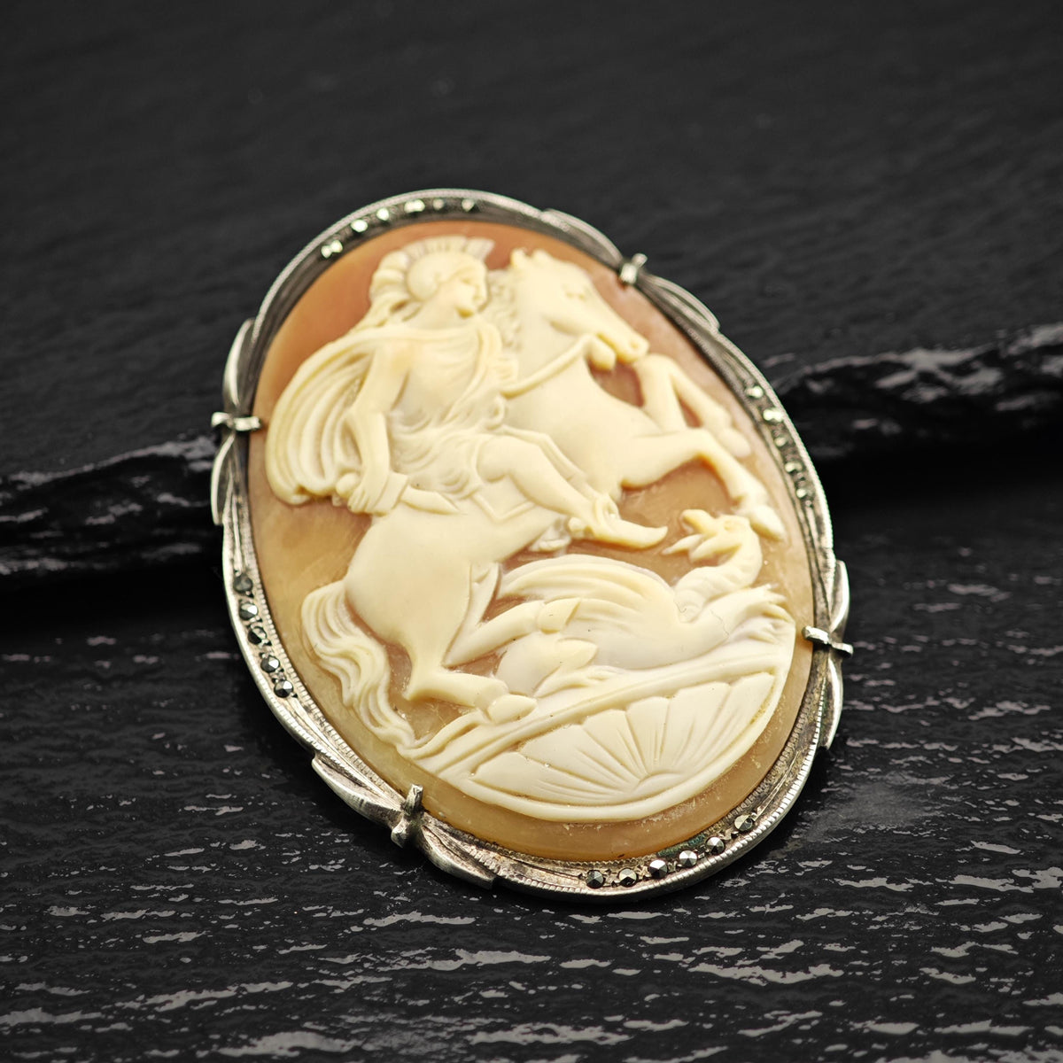 Knight Slaying Dragon Cameo 800 Silver Pendant P3124