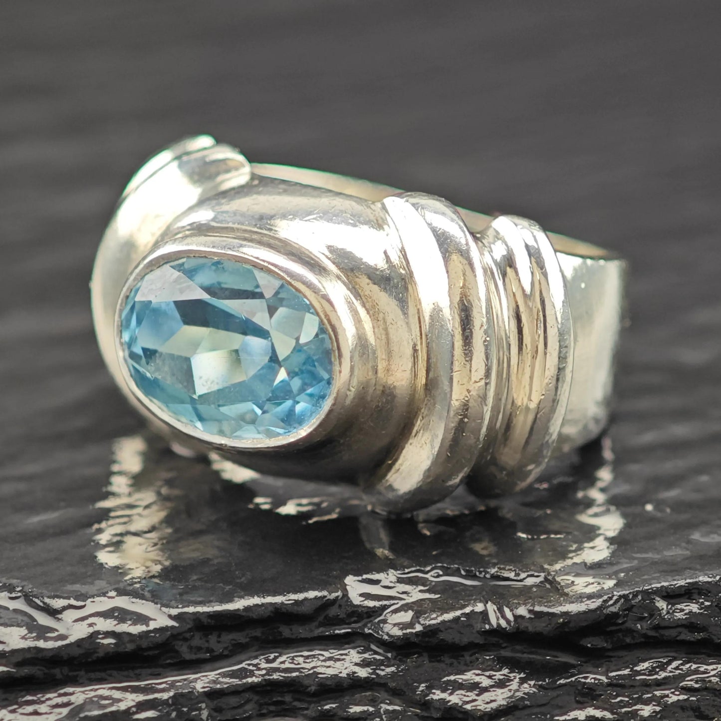 Blue Topaz Ring Sterling Silver Jewelry Size 6 R6099