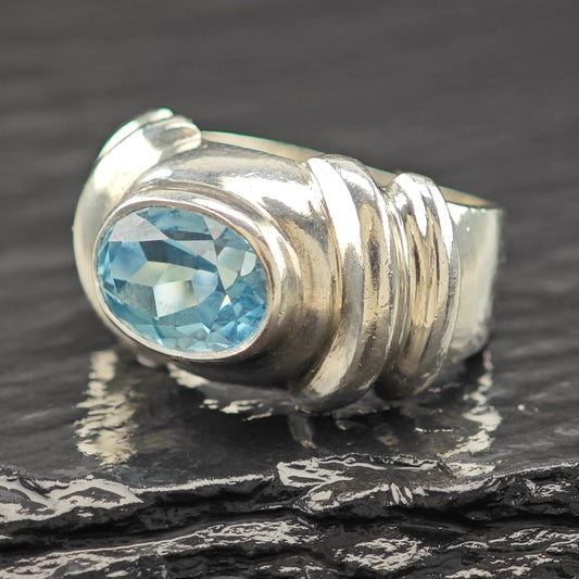 Blue Topaz Ring Sterling Silver Jewelry Size 6 R6099