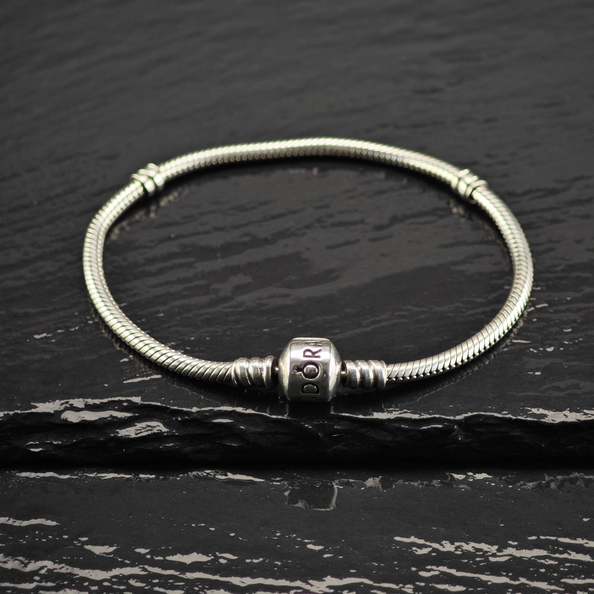 Vintage Pandora Sterling Silver Line Bracelet Sz 7" BR3182