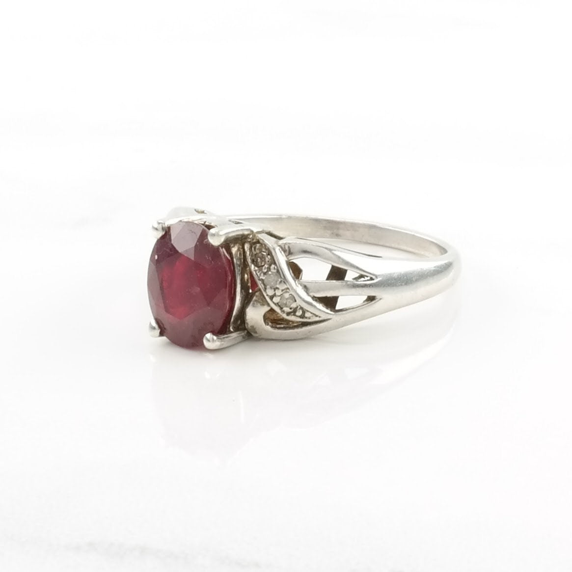 Vintage Sterling Silver Ring Lead Glass Filled Ruby, Diamond Pink Size 8