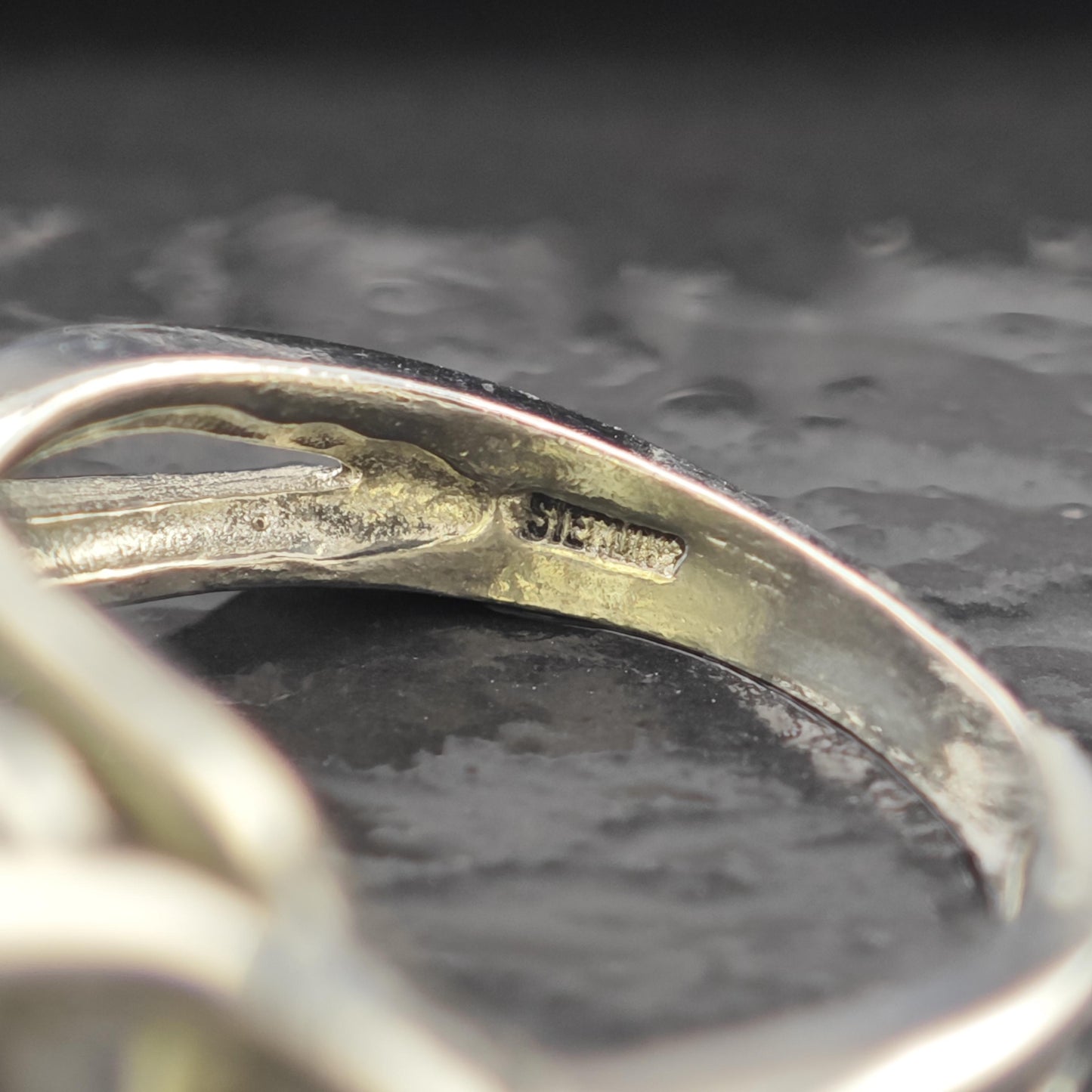 Lemon Quartz Statement Ring - Sterling Silver Size 7