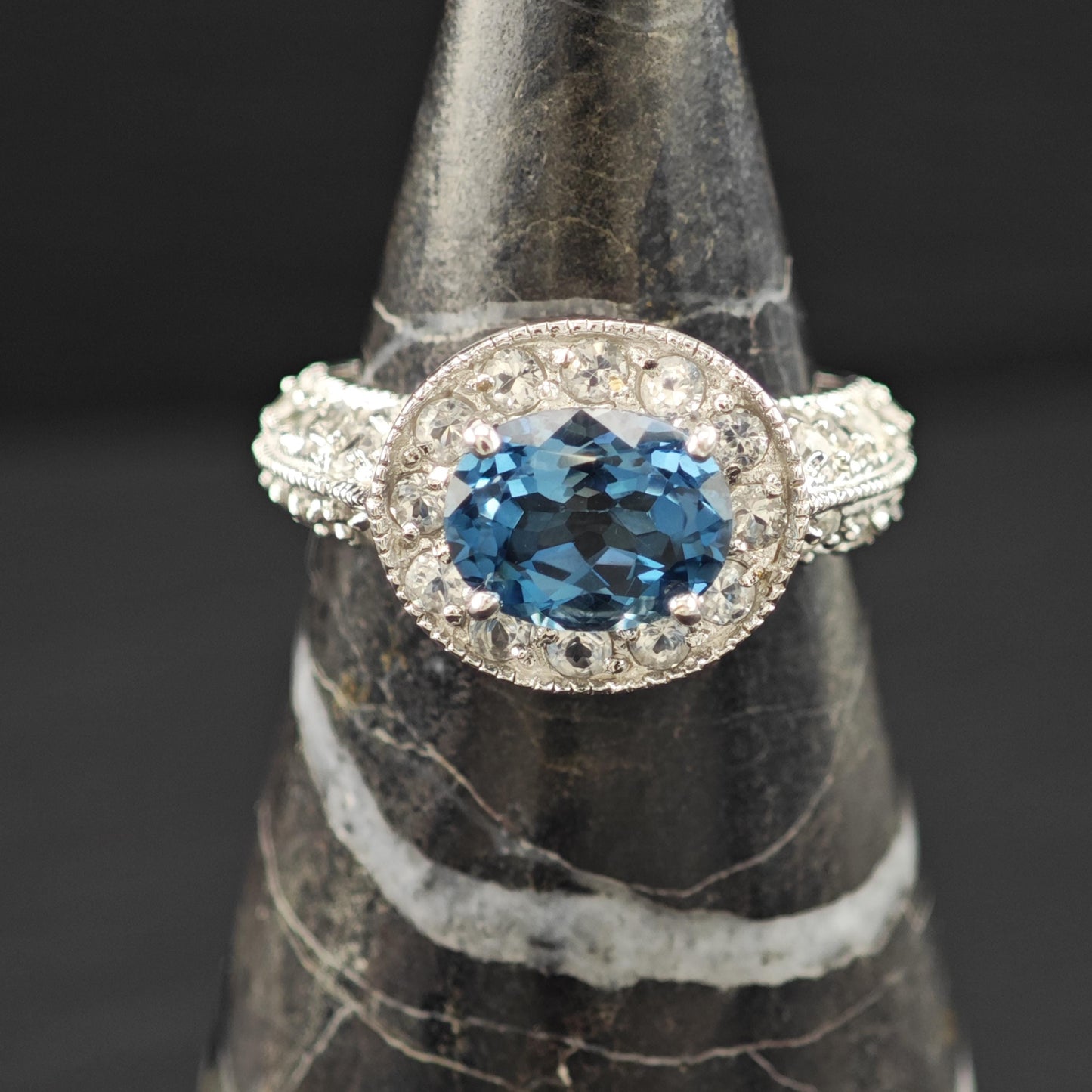 Lab London Blue Topaz Ring Sterling Silver Sz 7 1/2 R6124
