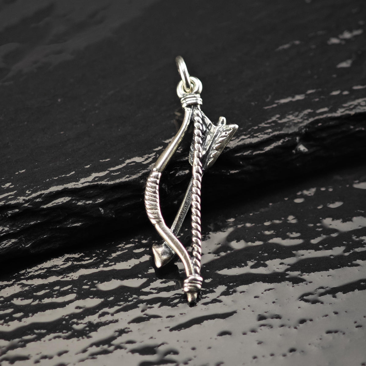 Vintage James Avery Sterling Silver Bow and Arrow Charm P3173