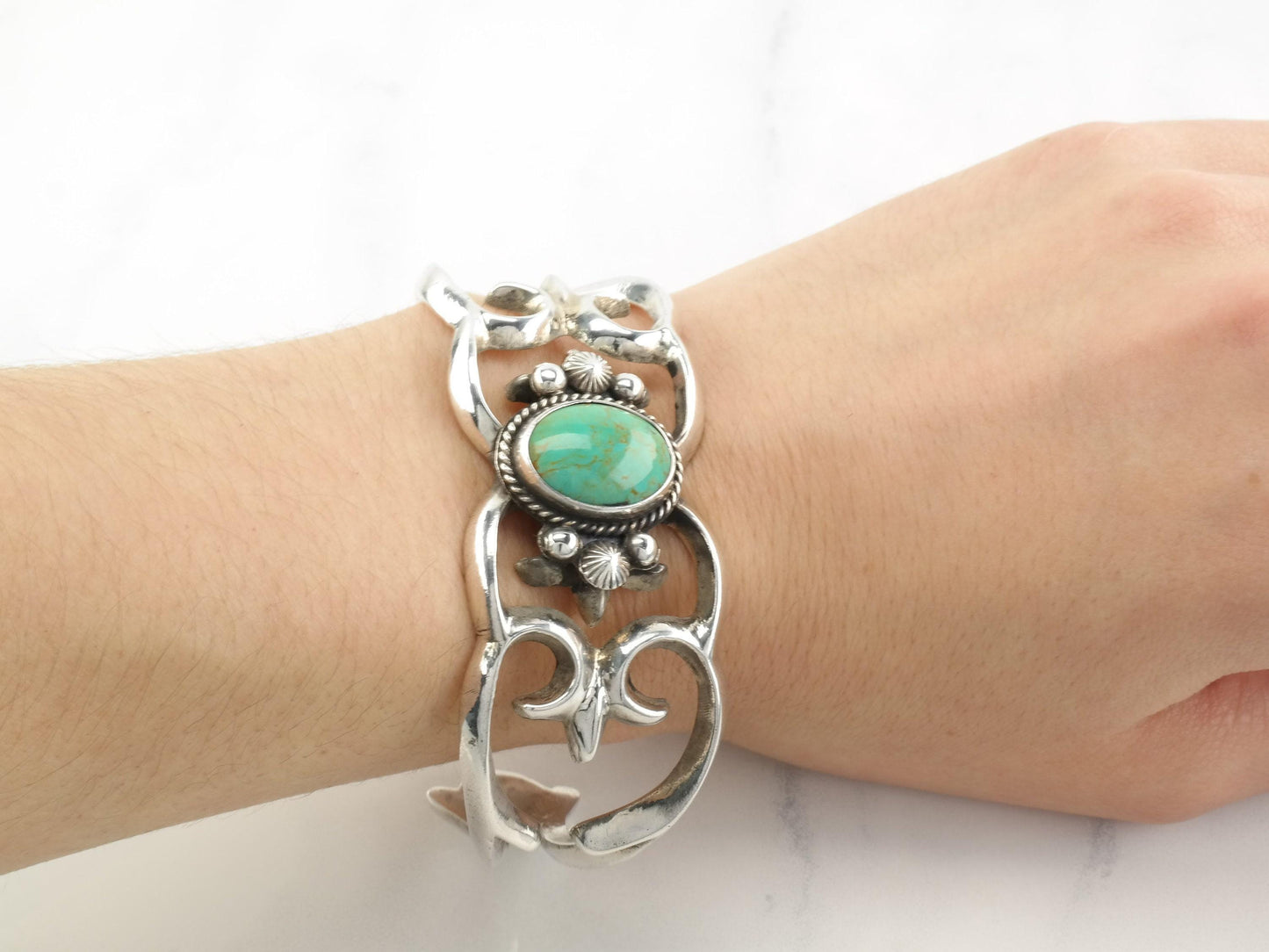 Navajo Sterling Silver Cuff Bracelet Green Turquoise