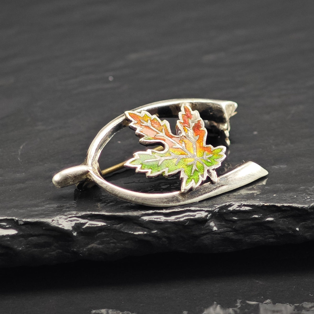 Enamel Maple Lead Wishbone Sterling Silver Brooch B2254