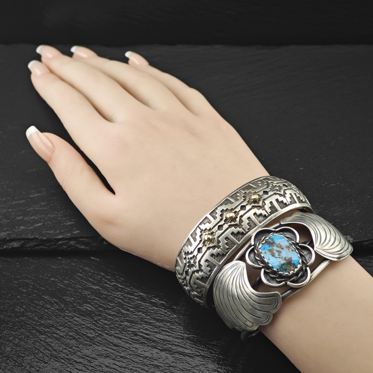 Signed Native American Bisbee Turquoise Floral Cuff Bracelet Sterling Silver