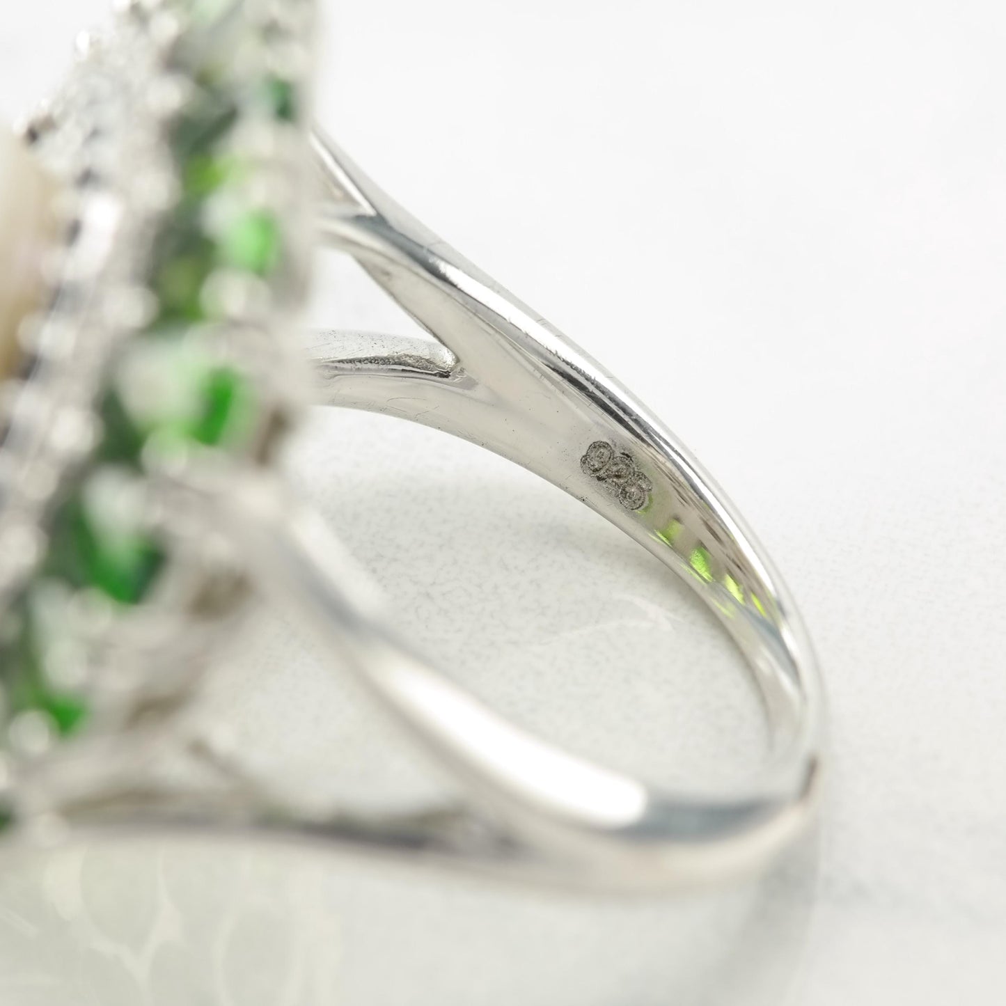 Chrome Diopside Pearl Sterling Silver Ring