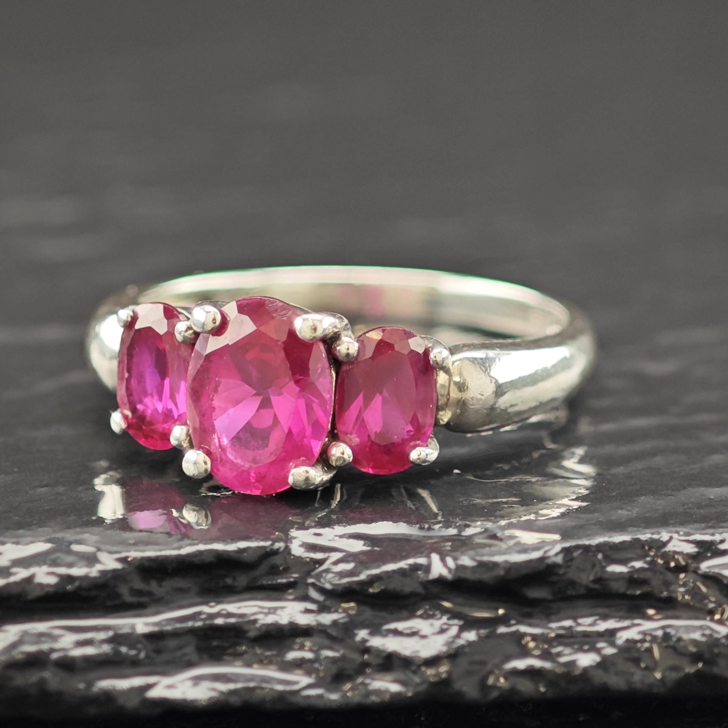 Pink Sapphire 3 Stone Ring Sterling Silver Sz 8 R6190