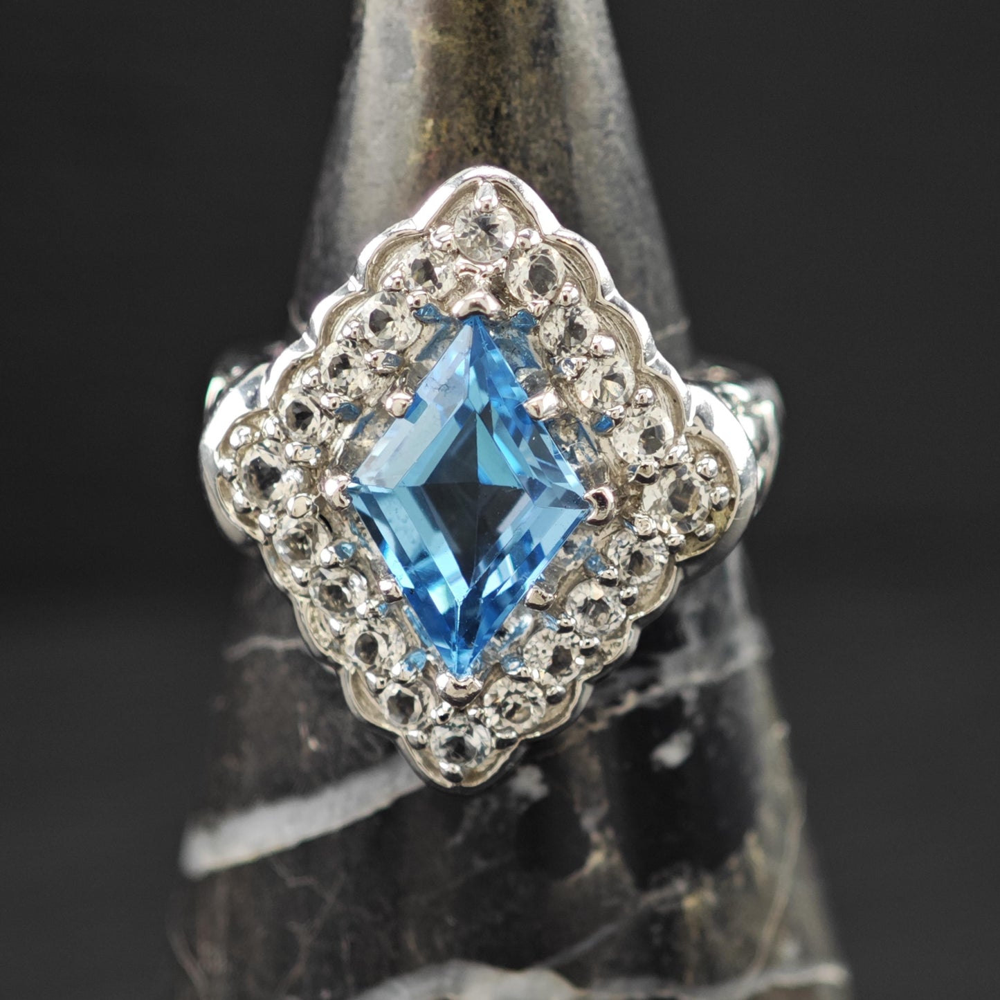 Topaz Statement Ring Sterling Silver Sz 6 1/4 R6096
