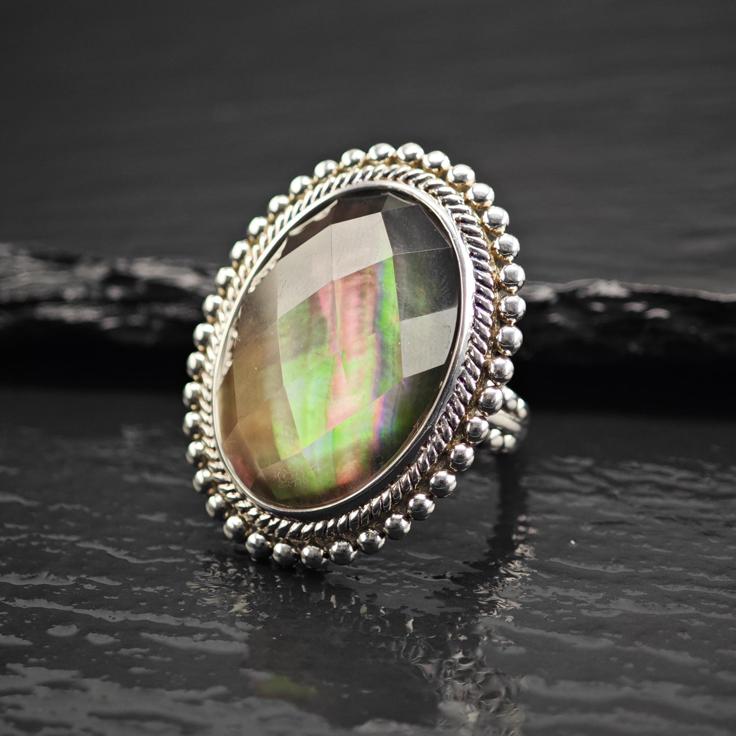 Mother of Pearl Doublet Ring Sterling Silver Sz 8 R6616