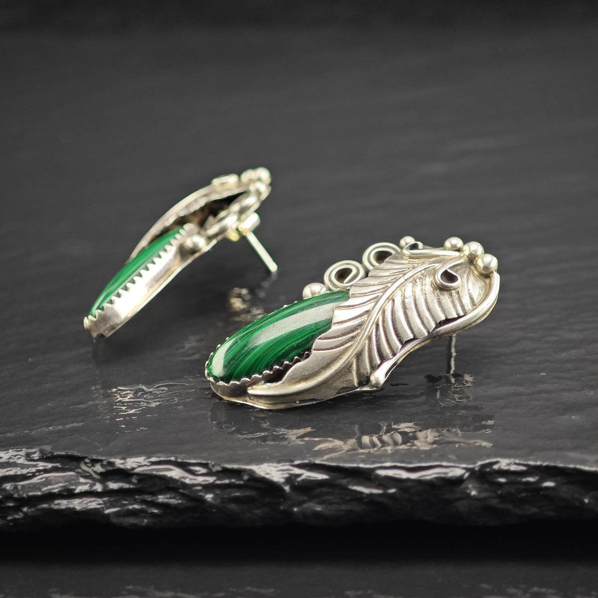 Native American Malachite Feather Detail Sterling Silver Stud Earrings ER3206