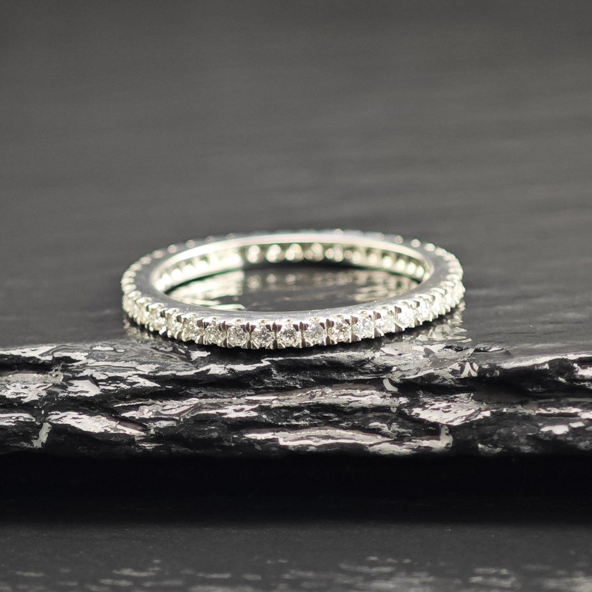 1/2 cttw Diamond Platinum Eternity Band Ring Sz 7 1/2 R6759