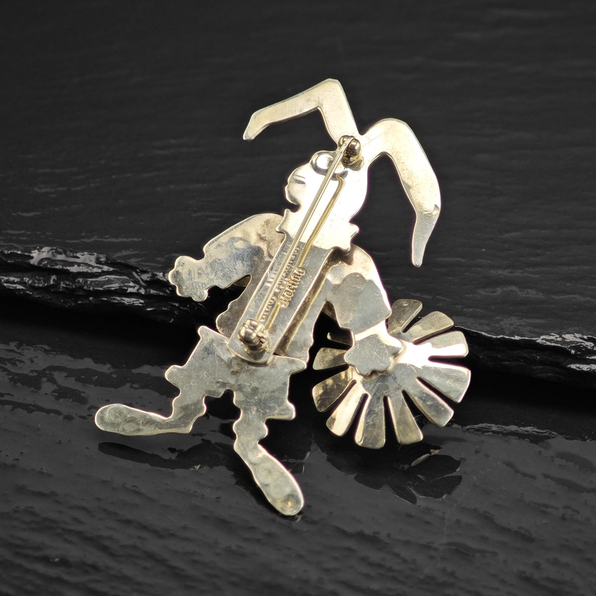 Garnet Bowtie Easter Bunny Brooch Sterling Silver B2244
