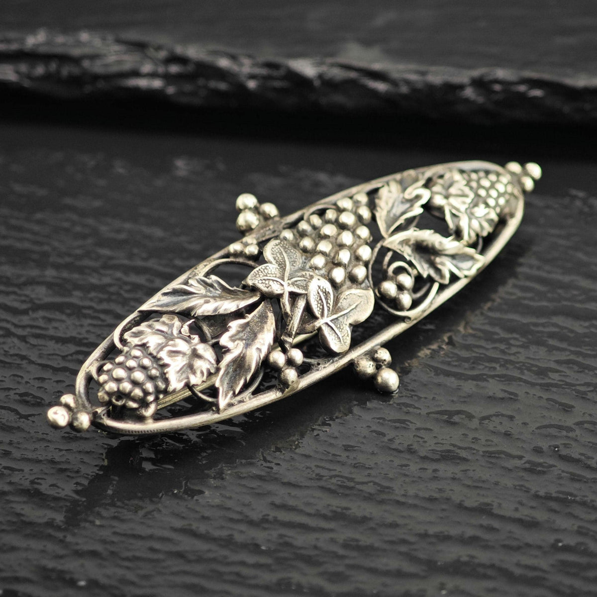 Mid-Century Grape Vine Sterling Silver Brooch B2235