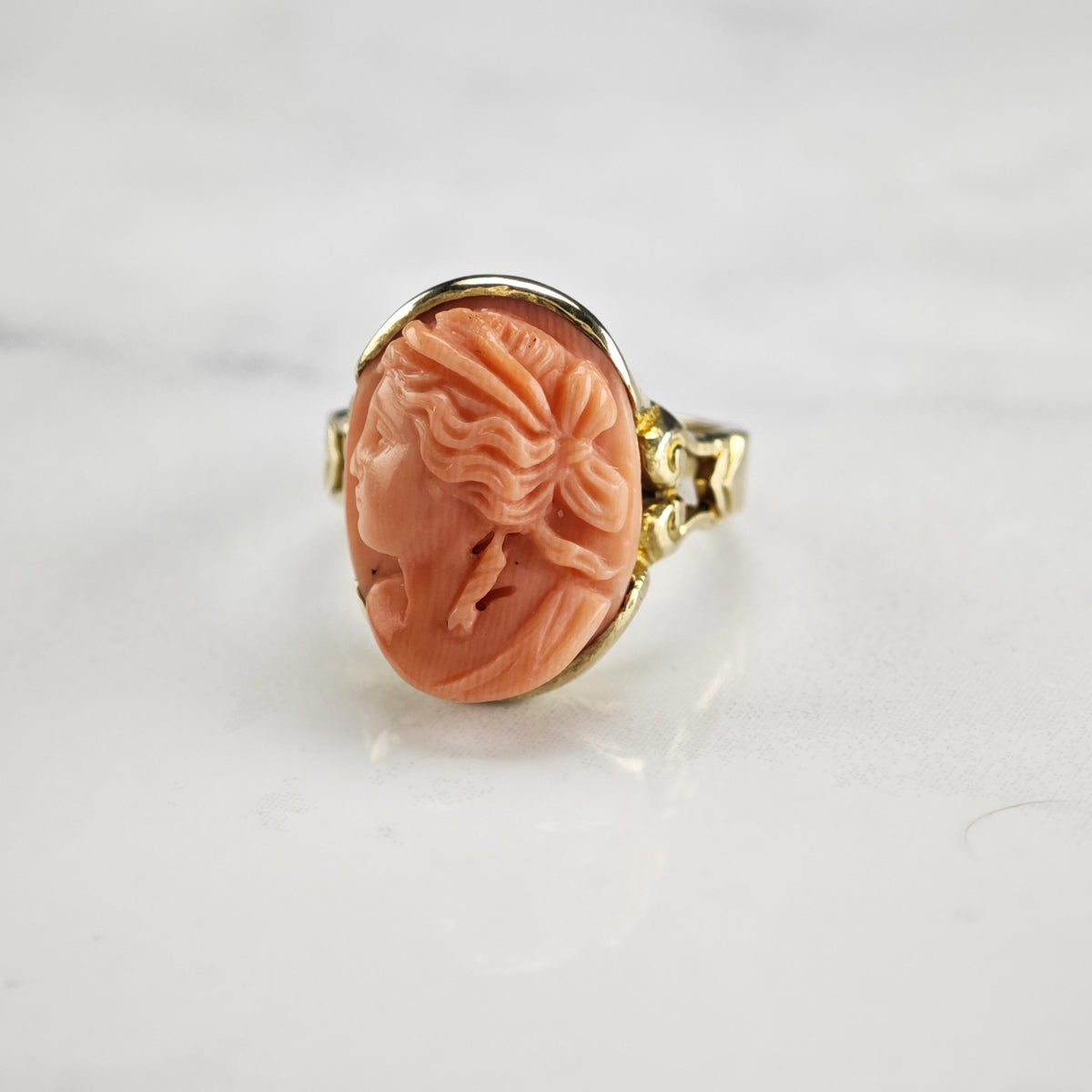 Art Nouveau Coral Cameo 10k Gold Ring Sz 4 1/2 R6802