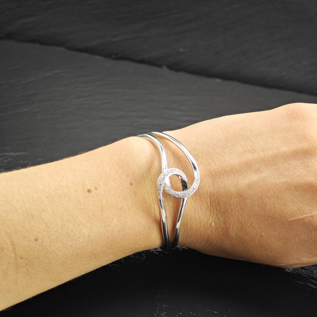 Vintage Ralph Lauren Diamond Interlocking Sterling Silver Cuff Sz 6 1/4" BR3141