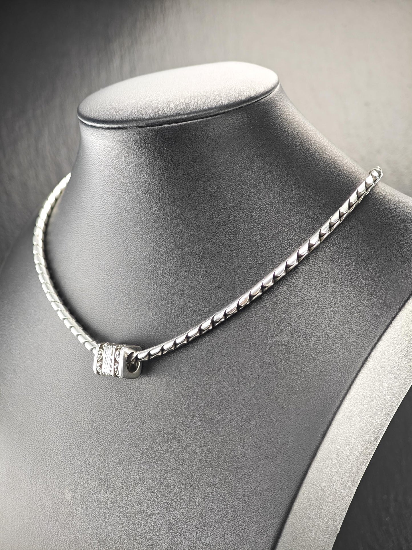 Indonesia, Filigree Necklace Sterling Silver N2472