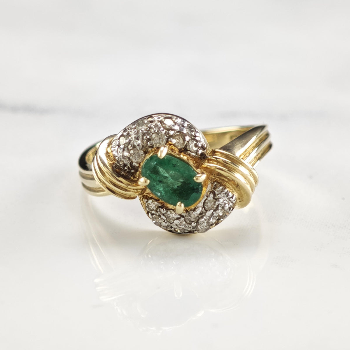 Emerald Diamond Cluster 14K Gold Ring Sz 6 1/4 R6790