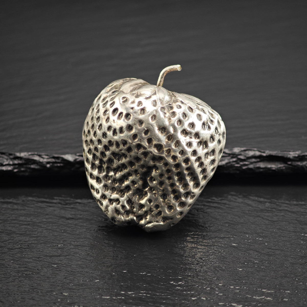 Vintage Silver Strawberry Trinket Sterling Silver MISC0398