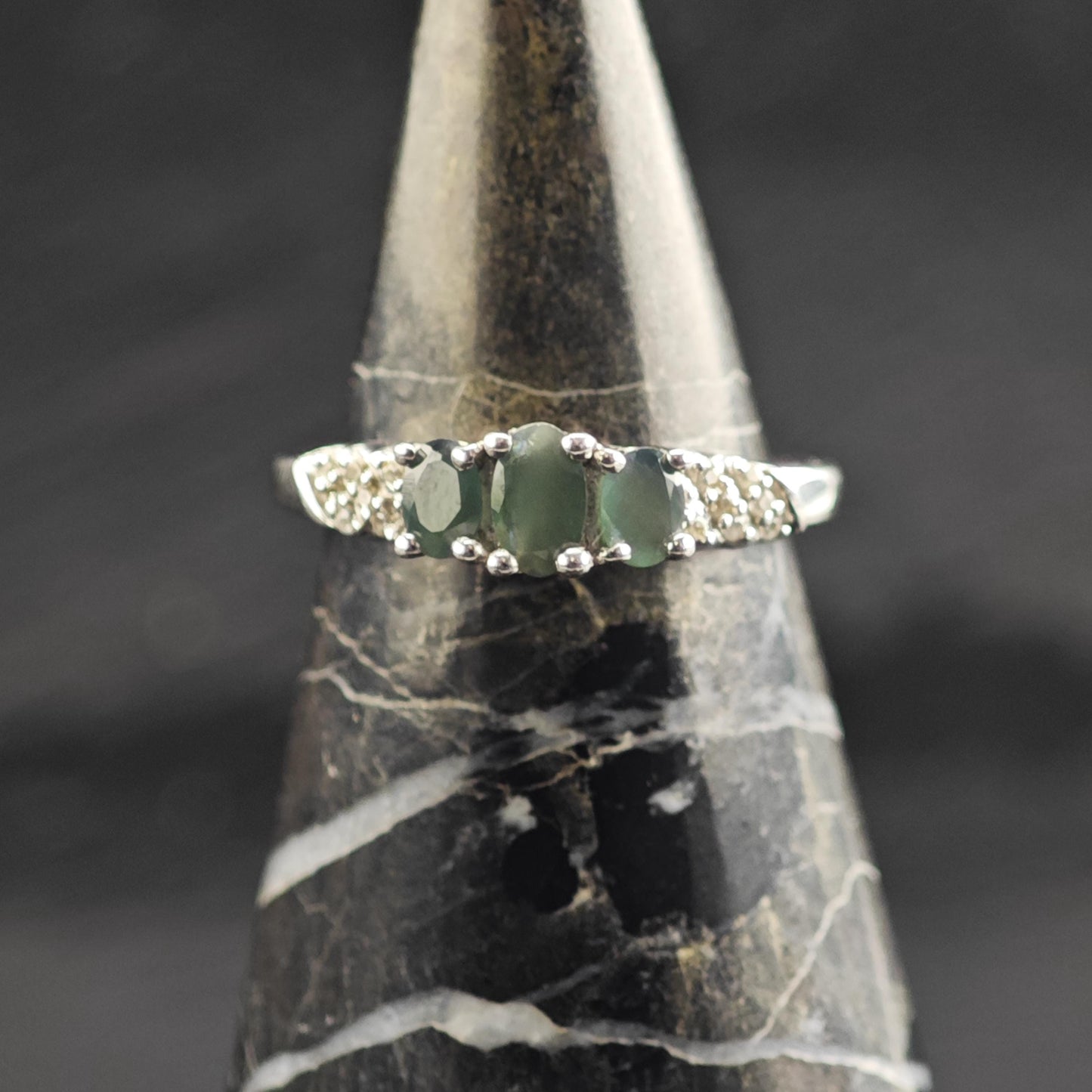 Natural Alexandrite Three Stone Band Sterling Silver Ring Sz 6 R6714