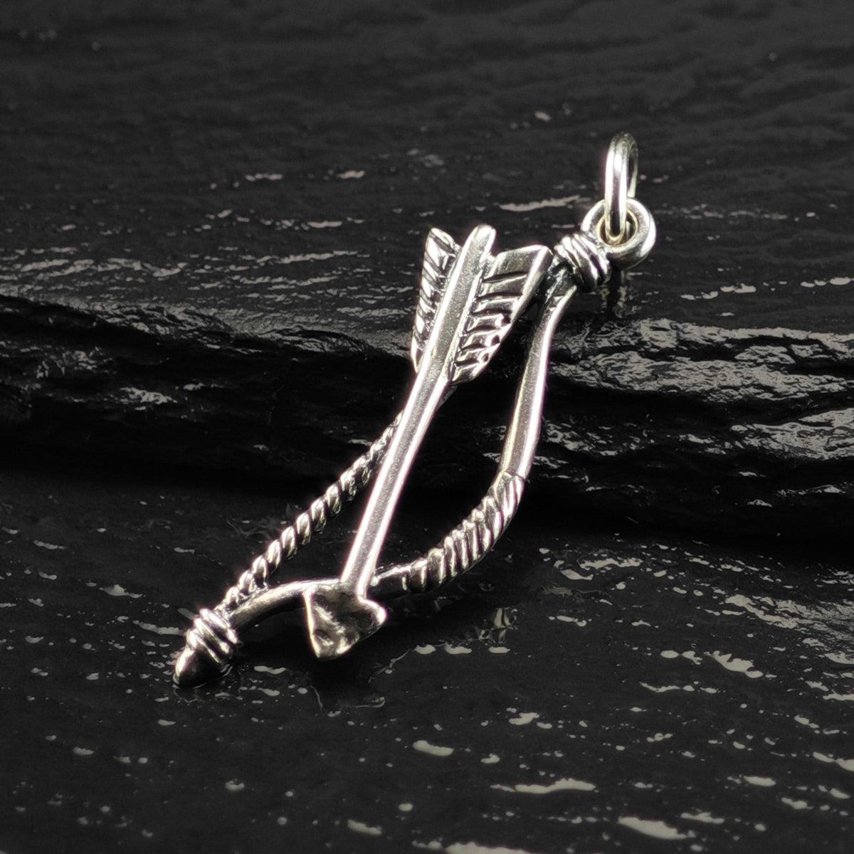 Vintage James Avery Sterling Silver Bow and Arrow Charm P3173
