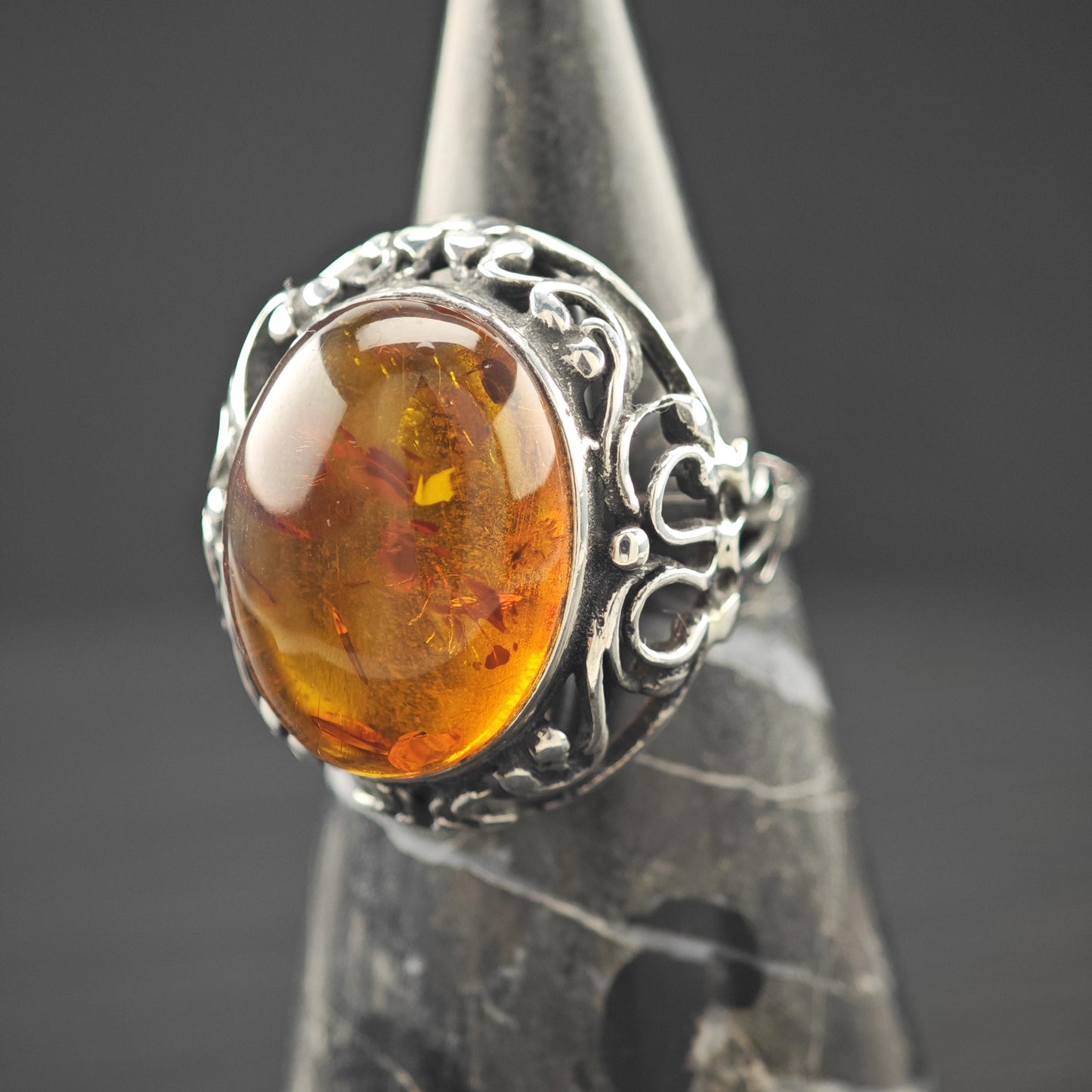 European Dome Amber Ring Sterling Silver Sz 9 1/4