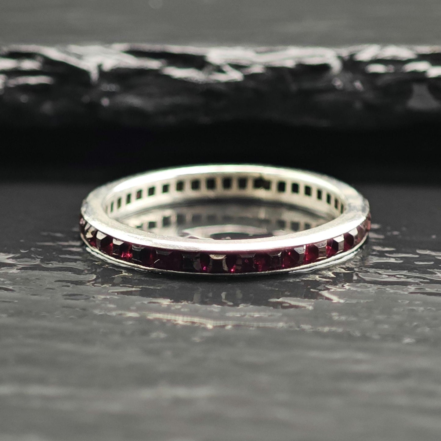 Art Deco Red Paste Band Sterling Silver Ring Sz 8 R6687