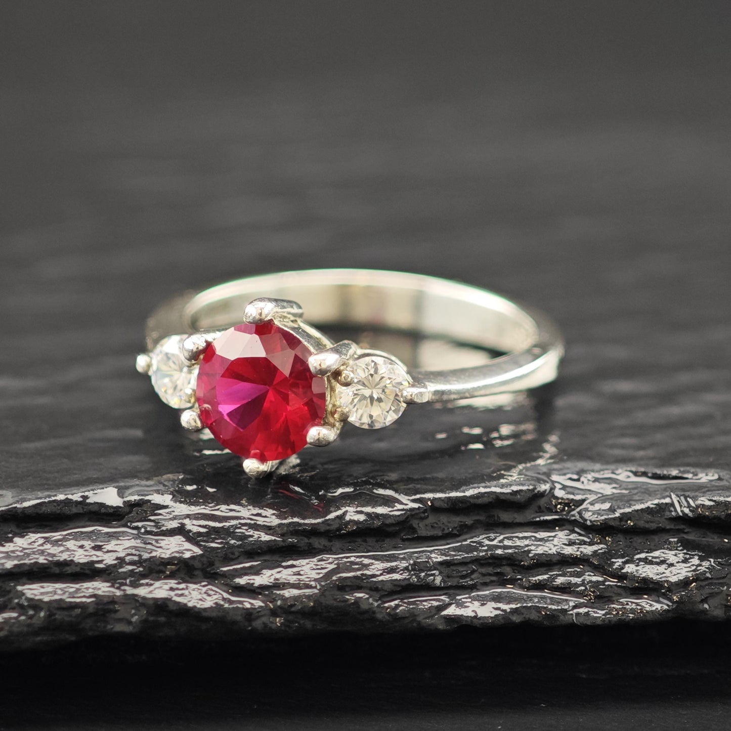 Sterling Silver Ring Lab Ruby Center Stone Size 7 CZ Details R6189